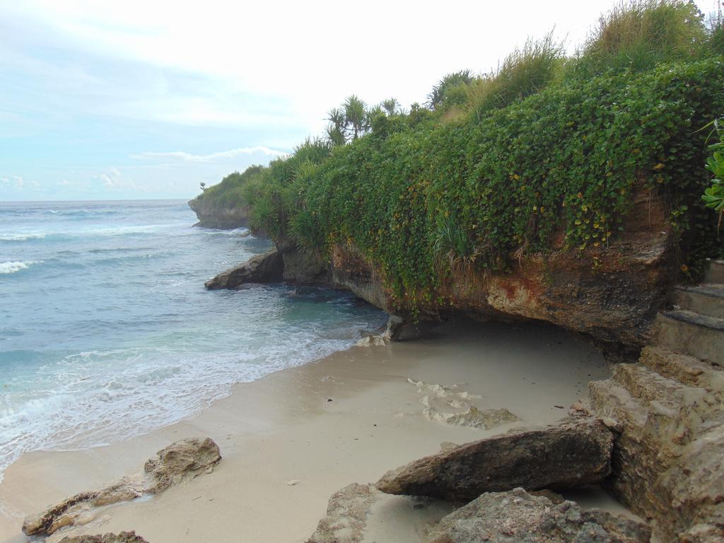 Starfish Lembongan Hotel Exterior foto