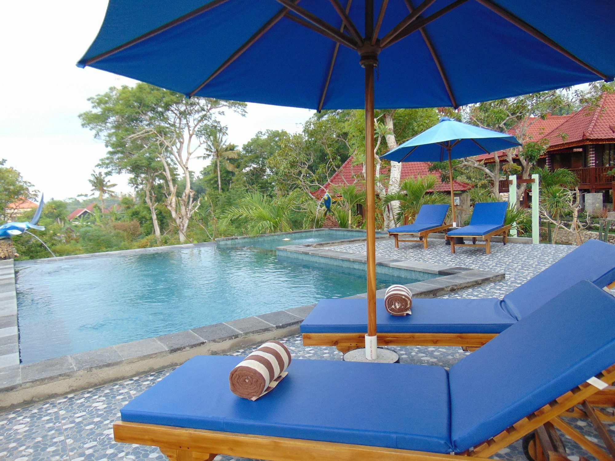 Starfish Lembongan Hotel Exterior foto