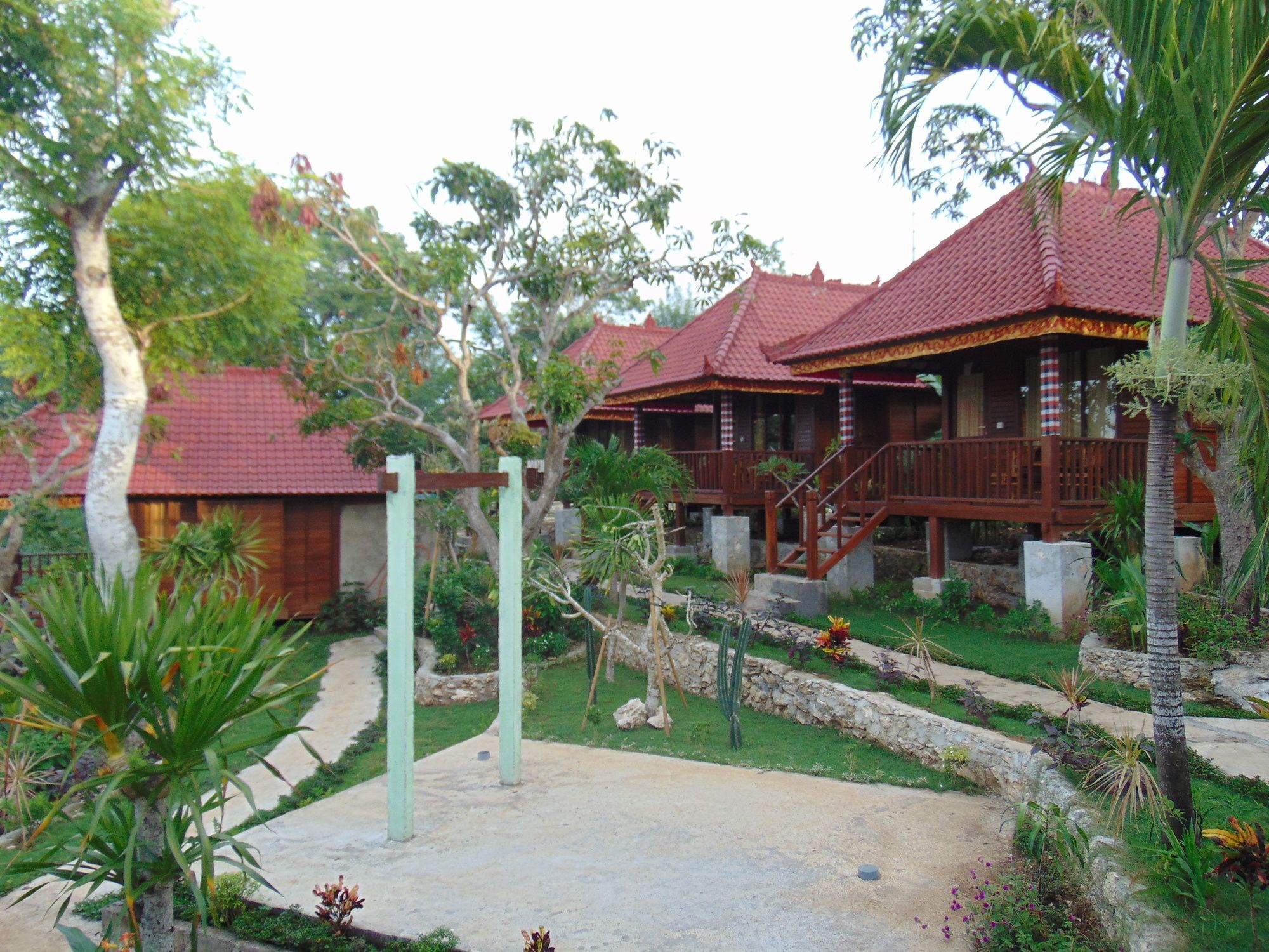 Starfish Lembongan Hotel Exterior foto